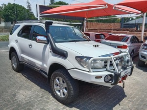 Toyota Fortuner 2012, Manual, 3 litres - Pretoria