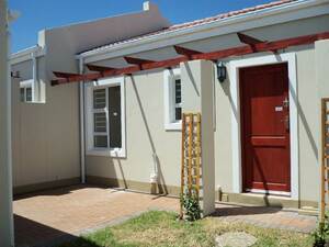 2 Bed Townhouse at Stellendale Village in Highbury Kuilsriver - Cape Town