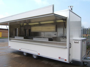 Standard Food Trucks Mobile Kitchen Fast Food Trailer With Appliances For Sale - Balfour - free ...